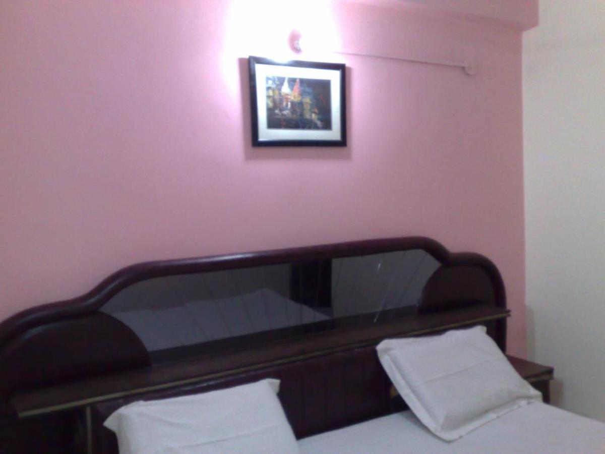 Grg Shanti Guest House Варанасі Екстер'єр фото
