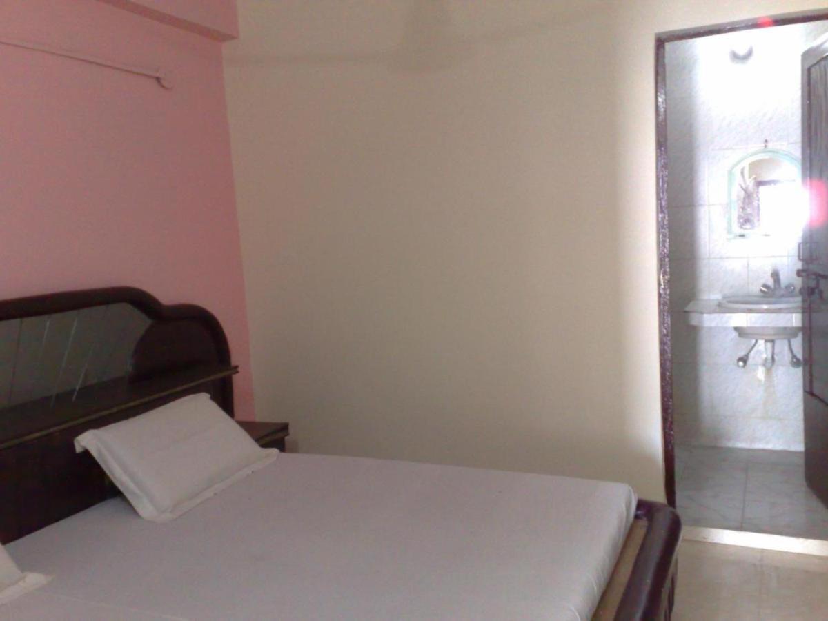 Grg Shanti Guest House Варанасі Екстер'єр фото